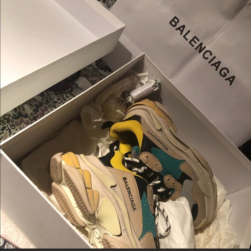 COPY - Balenciaga Triple S Trainer 'Yellow Green'